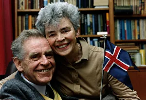 Magnus Magnusson with his wife Mamie Television presenter Magnus Magnusson with his wife Mamie Television presenter