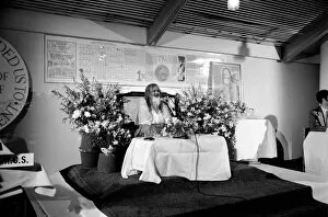 Images Dated 19th March 1975: Maharishi is back in Town. March 1975 75-01534-004 Maharishi Mahesh Yogi - founder of