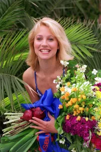 Malandra Burrows Actress at the Chelsea Flower Show Malandra Burrows Actress at the Chelsea Flower Show
