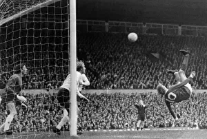 Manchester United v Tottenham Hotspur Denis Law sends in an overhead shot Manchester United v Tottenham Hotspur Denis Law sends in an overhead shot