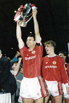 Manchester United youth team footballer Ryan Giggs, followed by teammate David Beckham Manchester United youth team footballer Ryan Giggs, followed by teammate David Beckham