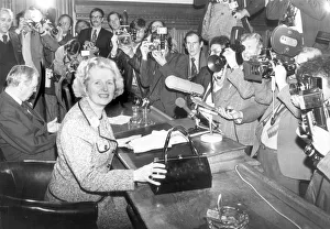 MARGARET THATCHER ADDRESSES THE PRESS WITH HER FAMOUS HANDBAG AFTER BEING ELECTED MARGARET THATCHER ADDRESSES THE PRESS WITH HER FAMOUS HANDBAG AFTER BEING ELECTED