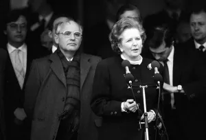 Margaret Thatcher Dec 1987 meets President Mikhail Gorbachev at RAF base Brize Norton Margaret Thatcher Dec 1987 meets President Mikhail Gorbachev at RAF base Brize Norton