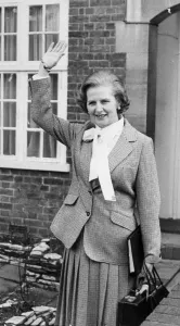 Margaret Thatcher waving as she leaves for work - March 1979 29/03/1979 Margaret Thatcher waving as she leaves for work - March 1979 29/03/1979
