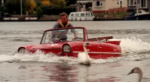 Mark Perkins from Ascot and his 1964 Amphicar March 1998 On the river Thames at Mark Perkins from Ascot and his 1964 Amphicar March 1998 On the river Thames at