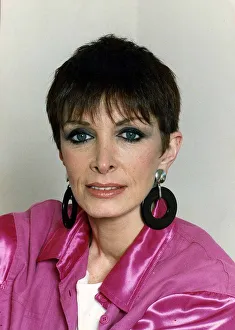 Marti Caine TV Presenter Singer Comedian - 1995 Marti Caine TV Presenter Singer Comedian - 1995