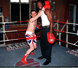 Matthew Wright boxer Lennox Lewis in london gym july 1997 Matthew Wright boxer Lennox Lewis in london gym july 1997