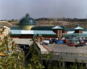 Meadowhall Dome Leisure Shopping Centre in Sheffield Yorkshire which has eight main Meadowhall Dome Leisure Shopping Centre in Sheffield Yorkshire which has eight main