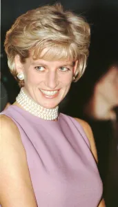 A member of the public reacts as Princess Diana Princess of Wales A member of the public reacts as Princess Diana Princess of Wales