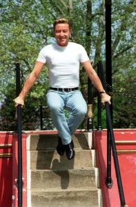 Mirror/0400to0499 00486/michael flatley dancer may 98 michael flatley Mirror/0400to0499 00486/michael flatley dancer may 98 michael flatley