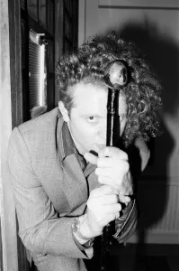 Mick Hucknall, singer with Simply Red. 28th May 1986 Mick Hucknall, singer with Simply Red. 28th May 1986