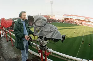 Images Dated 20th November 1994: Middlesbrough 1-0 Wolverhampton Wanderers (Picture) Cameraman at Ayresome Park