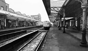 Images Dated 7th October 1977: Middlesbrough Railway Station, North Yorkshire, 7th October 1977