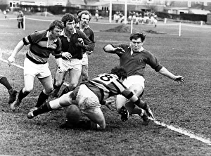 Middlesbrough's Alan Godson (right) hacks a loose ball through the Sunderland defence Middlesbrough's Alan Godson (right) hacks a loose ball through the Sunderland defence