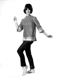 60s Fashion Trends Prints: Reveille Fashions 1966: Good fortune jacket. February 1966 P006651