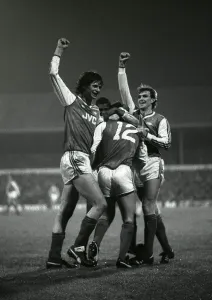0000to0099 Prints: Spurs v Arsenal Littlewoods Cup Semi-Final Print 04/03/1987