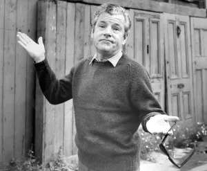 00090 Prints: Actor Kenneth More C.B.E. Print 1968 (00090)