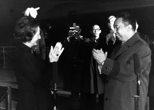 Hua Kuo Feng greets Margaret Thatcher in London Print 1979