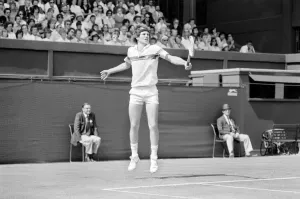 Wimbledon 1981: McEnroe v Gullikson Print