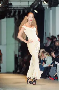 London Fashion Week History Prints: Tyra Banks, London Fashion Week 1992, 9th October 1992