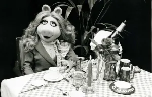 The Muppet show Muppets Television programme Miss Piggy enjoying a meal fit The Muppet show Muppets Television programme Miss Piggy enjoying a meal fit