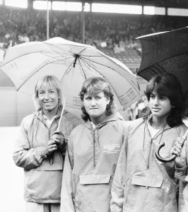 Navratilova Amanda Brown left with Gabriela Sabatini and Lisa Bonder right all together Navratilova Amanda Brown left with Gabriela Sabatini and Lisa Bonder right all together