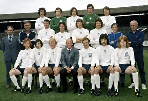 New Preston North End manager Bobby Charlton with his team at the club' New Preston North End manager Bobby Charlton with his team at the club'