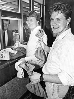 Newcastle United's Willie McFaul and Paul Gascoigne (Gazza Newcastle United's Willie McFaul and Paul Gascoigne (Gazza