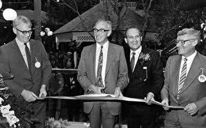 Images Dated 13th October 1986: Nicholas Ridley cuts the ribbon to open the MetroCentre watched by (left to right