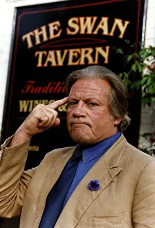 Oliver Reed Actor outside the Swan Tavern in Wimbledon where his son Mark has been barred Oliver Reed Actor outside the Swan Tavern in Wimbledon where his son Mark has been barred