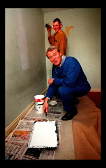 PADDY ASHDOWN MP FEBRUARY 1998 LIB DEM LEADER IN THE NEW HOME FOR THE HOMELESS IN PADDY ASHDOWN MP FEBRUARY 1998 LIB DEM LEADER IN THE NEW HOME FOR THE HOMELESS IN