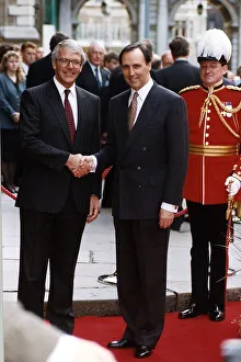 Paul Keating Australian Prime Minister is greeted by British Prime Minister John Major Paul Keating Australian Prime Minister is greeted by British Prime Minister John Major