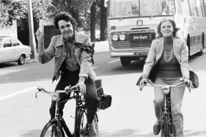 Paul McCartney and wife Linda McCartney riding bicycles in London Paul McCartney and wife Linda McCartney riding bicycles in London