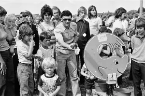 People enjoying the games at Redcar. Circa 1976 People enjoying the games at Redcar. Circa 1976