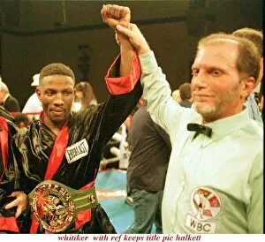 Images Dated 26th August 1995: Pernell Whitaker with referee wins fight against Gary Jacobs