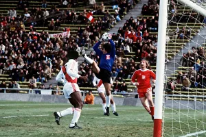 Peru v Poland World Cup 1978 football Manzo Quiroga, Peru goalkeeper Peru v Poland World Cup 1978 football Manzo Quiroga, Peru goalkeeper