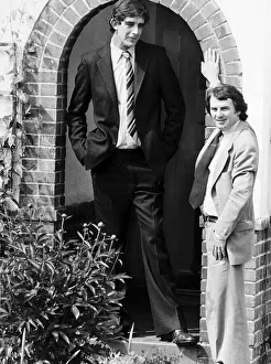 Peter Mayhew actor who starred as Chew Bacca in the film Star Wars with showbiz editor Peter Mayhew actor who starred as Chew Bacca in the film Star Wars with showbiz editor