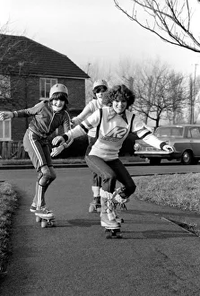 Petite mother of three Roz Prior holds the title of the fastest woman in Europe on four Petite mother of three Roz Prior holds the title of the fastest woman in Europe on four
