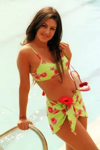PIC SHOWS SWIMWEAR FASHION WITH MODEL JULIE HANNAH PIC SHOWS SWIMWEAR FASHION WITH MODEL JULIE HANNAH