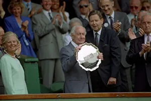 Former player and commentator Don Maskell receives a trophy from the Duchess of Kent at Former player and commentator Don Maskell receives a trophy from the Duchess of Kent at