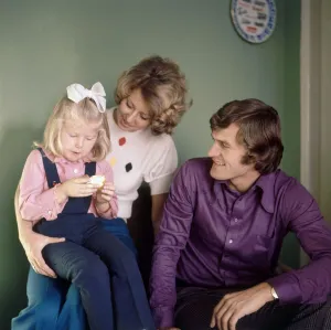Poland footballer Wlodzimierz Lubanski at home with his wife and daughter Poland footballer Wlodzimierz Lubanski at home with his wife and daughter