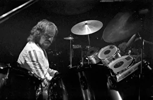 Pop Concert Awards. Peter Woolf. January 1977 77-00116-003 Pop Concert Awards. Peter Woolf. January 1977 77-00116-003