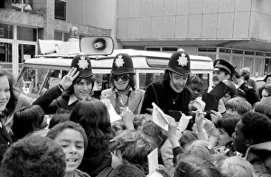 Pop Group 'Mud'. beseiged by autograph hunters May 1975 Pop Group 'Mud'. beseiged by autograph hunters May 1975