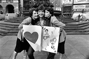 Pop Singer. Bill Lindsay. Valentines Day. February 1975 75-00859-001 Pop Singer. Bill Lindsay. Valentines Day. February 1975 75-00859-001