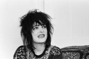 Mirror/1100to1199 01112/pop star siouxsie sioux 24th july 1981 Mirror/1100to1199 01112/pop star siouxsie sioux 24th july 1981