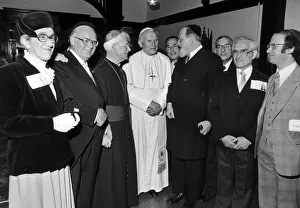 Pope John Paul II mets the Chief Rabbi of the United Kingdom Pope John Paul II mets the Chief Rabbi of the United Kingdom