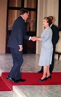 President George Bush June 1989 greets Queen Elizabeth II during a visit to Buckingham President George Bush June 1989 greets Queen Elizabeth II during a visit to Buckingham