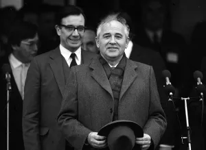 President Mikhail Gorbachev arrives at RAF base Brize Norton for State Visit to UK President Mikhail Gorbachev arrives at RAF base Brize Norton for State Visit to UK