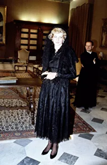 Prince and Princess of Wales visit to Italy, April 1985 Princess Diana wearing a Prince and Princess of Wales visit to Italy, April 1985 Princess Diana wearing a