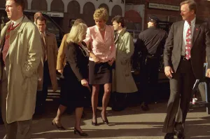 Princess Diana in Harlem wearing black skirt, black tights and creme jacket (undated) Princess Diana in Harlem wearing black skirt, black tights and creme jacket (undated)